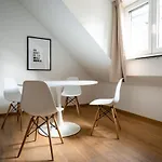 Top Old Town Apartment 2 Baths