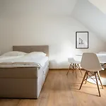 Top Old Town Apartment 2 Baths