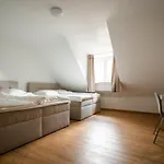 Top Old Town Apartment 2 Baths