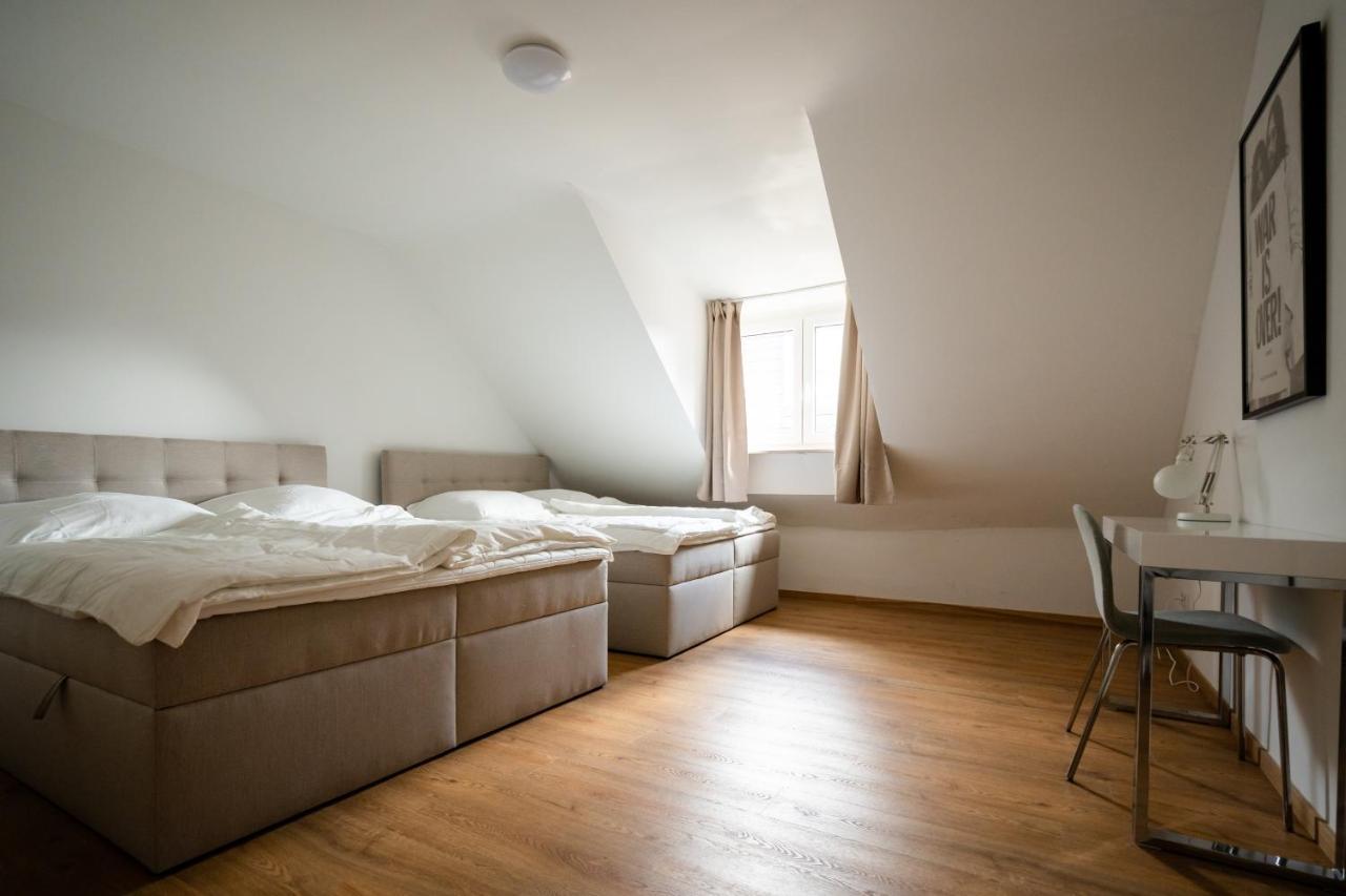 Old Town 2 Baths Apartment Düsseldorf